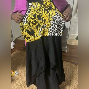 New York & Company Yellow and Black Knit Top